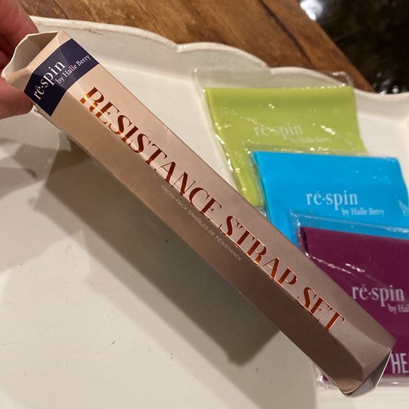 NEW re-spin by Halle Berry Resistance Strap Set 3 Pack - Picture 8 of 9